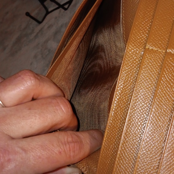 EUC BVLGARI Tan Leather Long Trifold Wallet - Picture 9 of 12